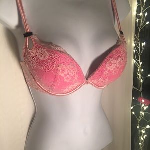 Victoria’s Secret pink lace push-up bra 34B